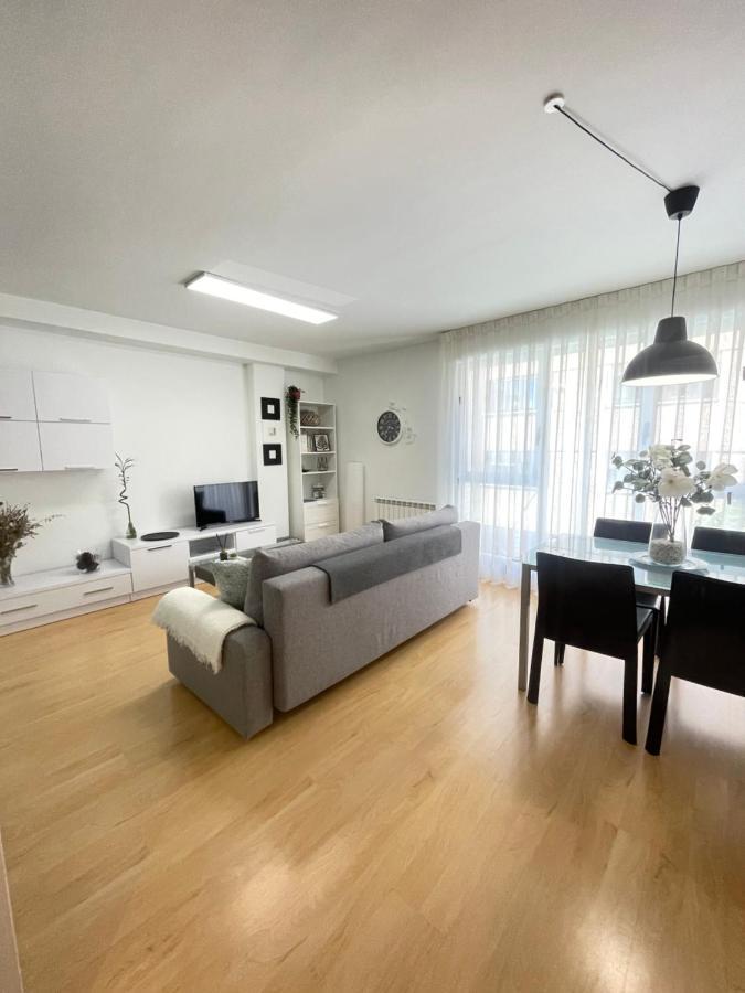 דירות סוריה Apartamento Pinares מראה חיצוני תמונה